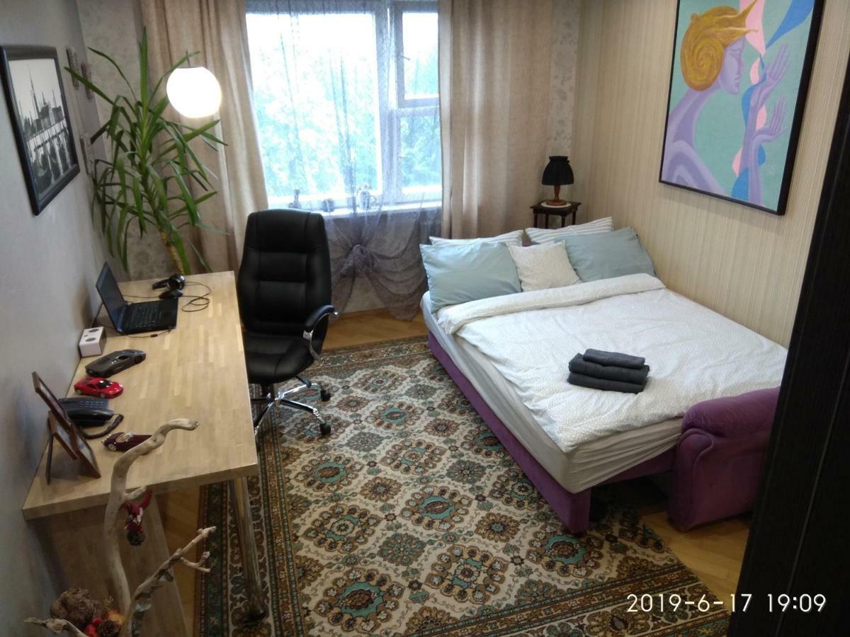 Apartamenty V Minske S Dwumä Spalnyami 외부 사진